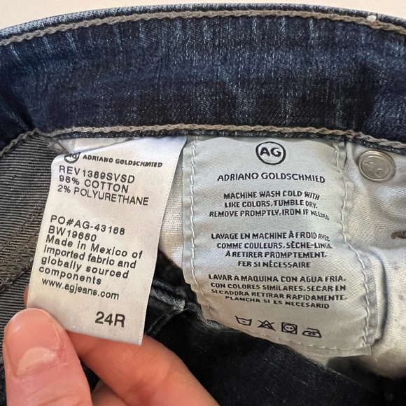 AG premium denim / distressed jeans - Picture 6 of 12